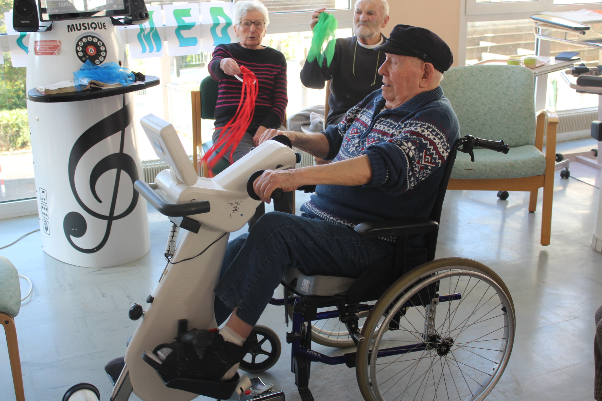 Lire la suite à propos de l’article Challenge Motomed : un défi sportif réussi à l’EHPAD !